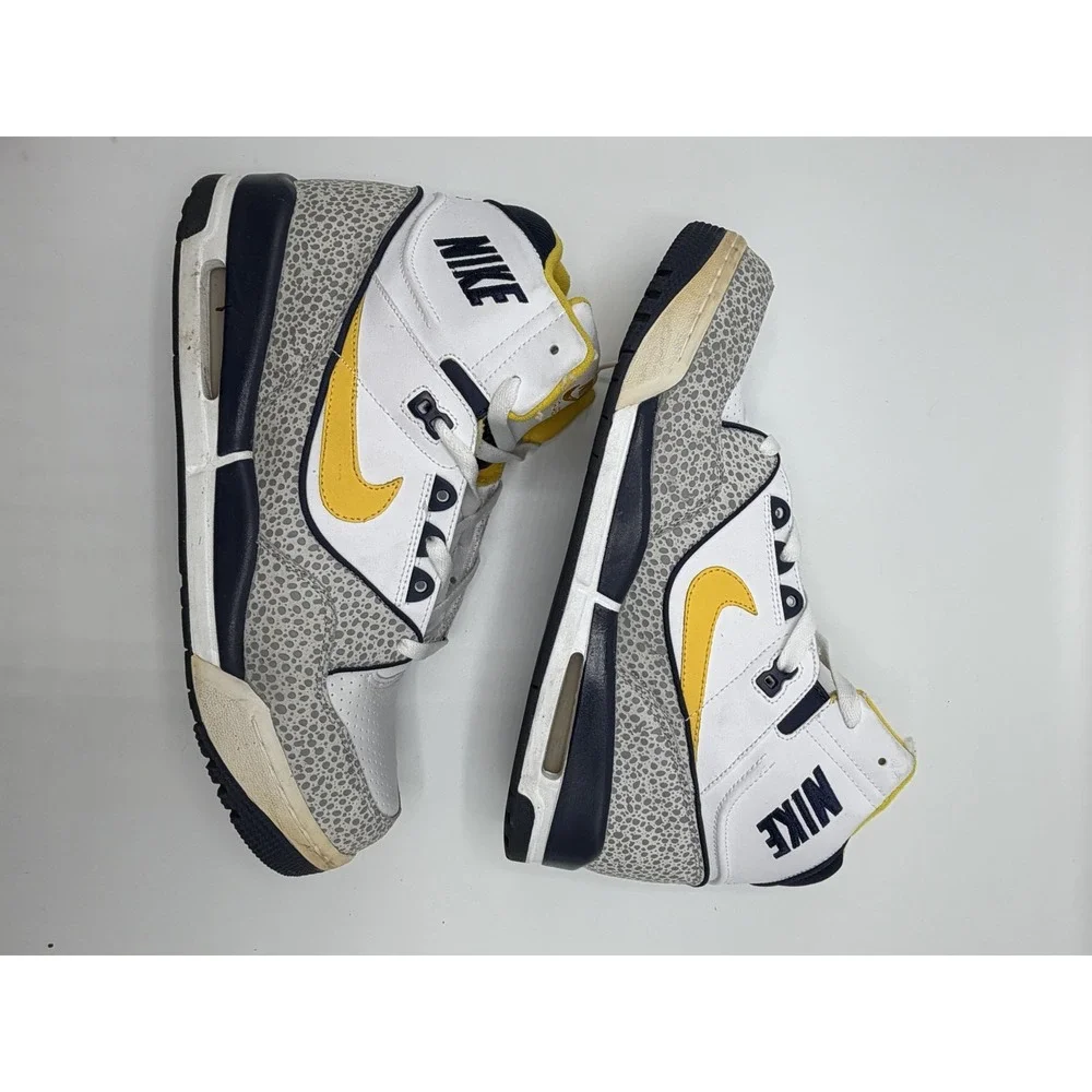 Nike Air Assault White Elephant Yellow Navy 315064-171 Mens Sz 12 No Box